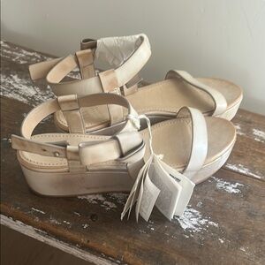 Women's Cream Platform Sandals